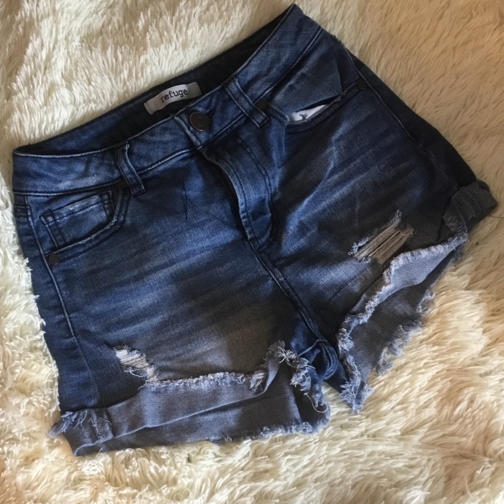Refuge Distressed Denim Shorts, High Rise Cut Off Daisy Dukes x-small
